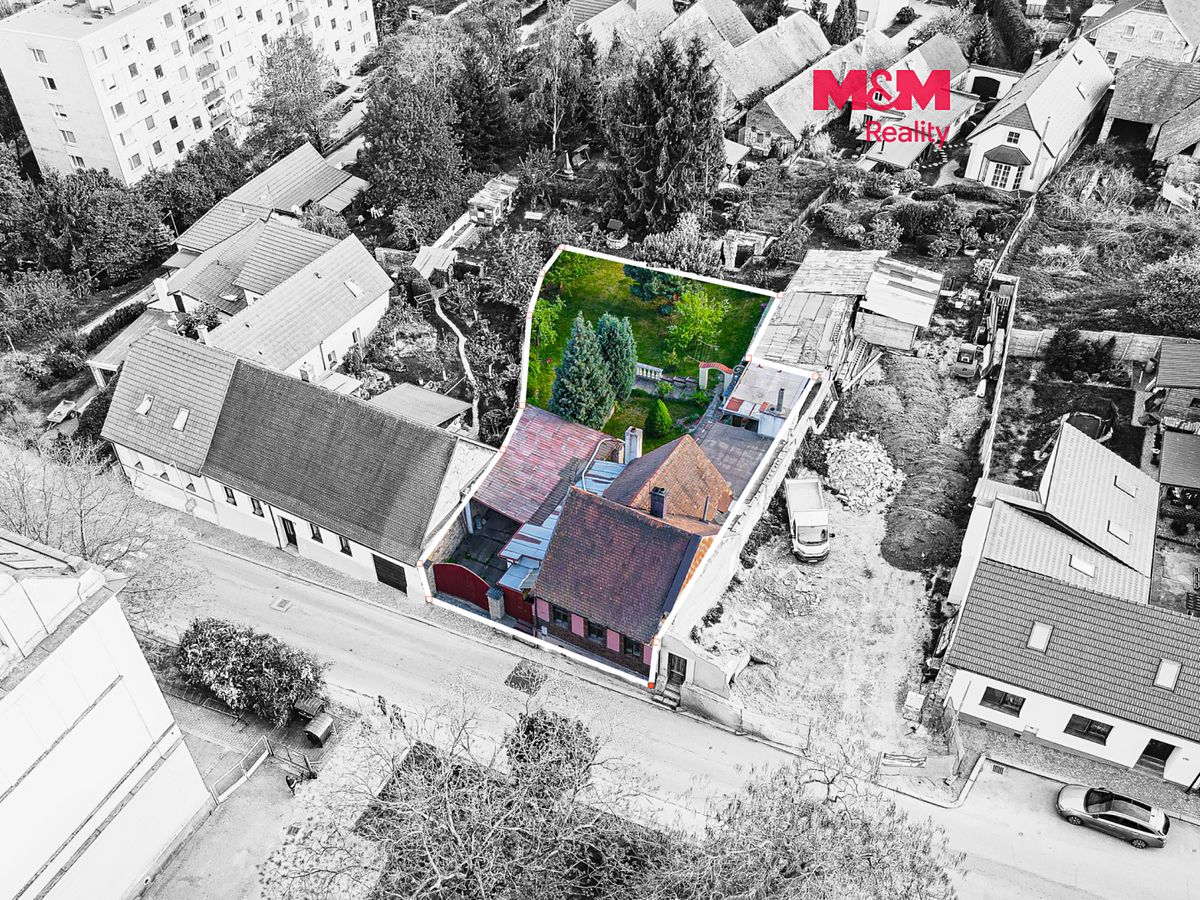 Prodej rodinného domu 103 m², pozemek 746 m²